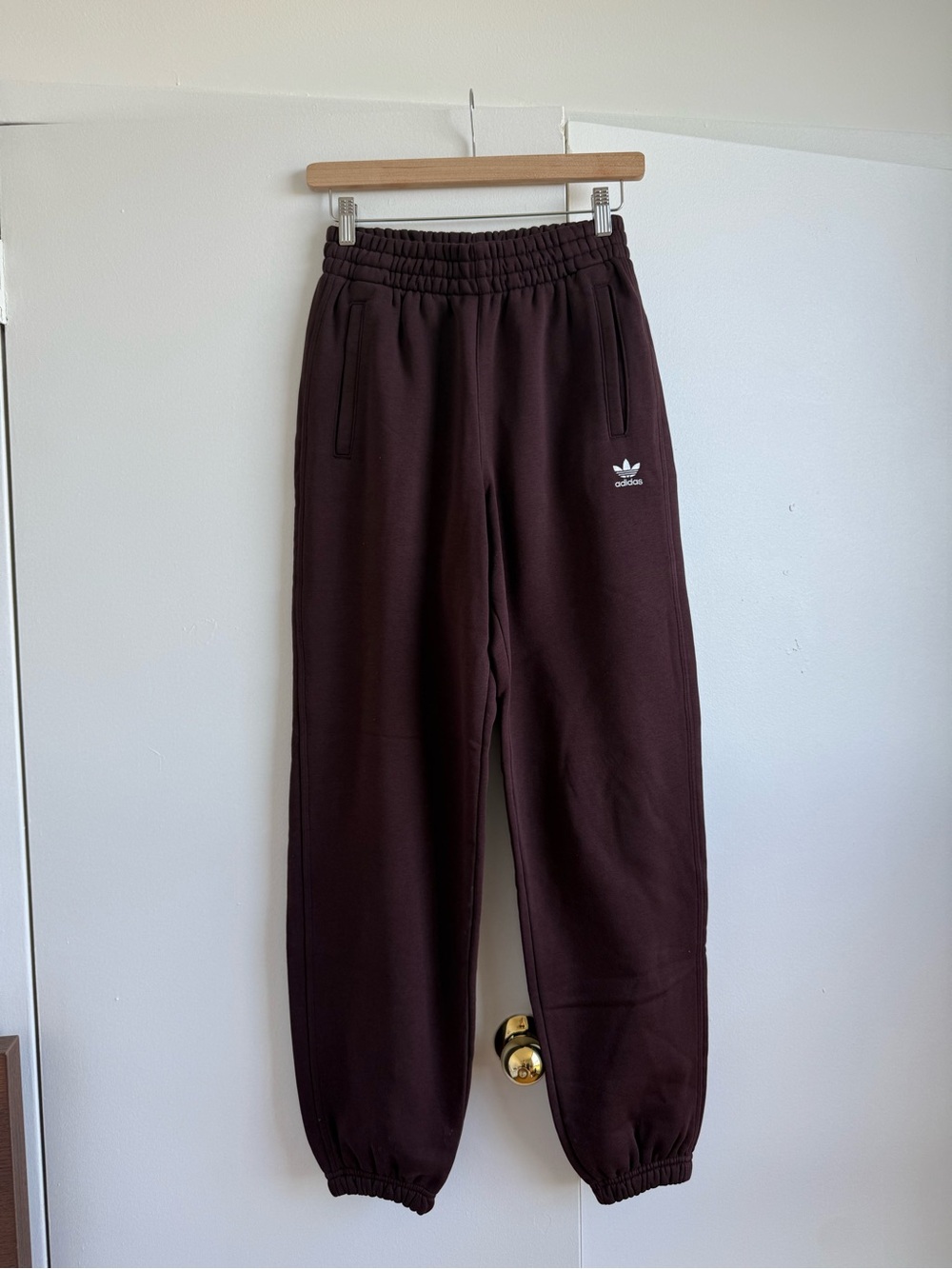 Adidas Women’s Brown Elastic Waist Sweatpants
